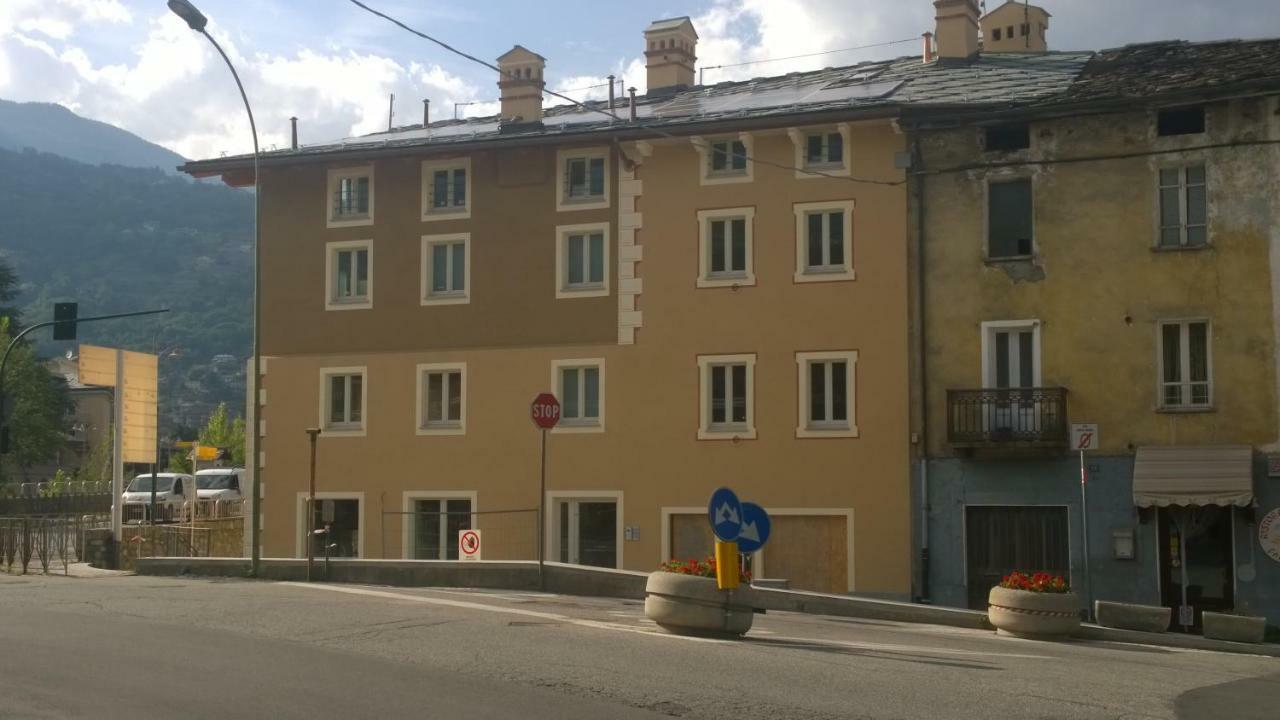 Casa Bellini Apartamento Aosta Exterior foto