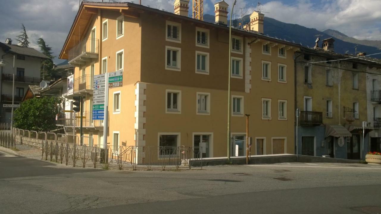 Casa Bellini Apartamento Aosta Exterior foto